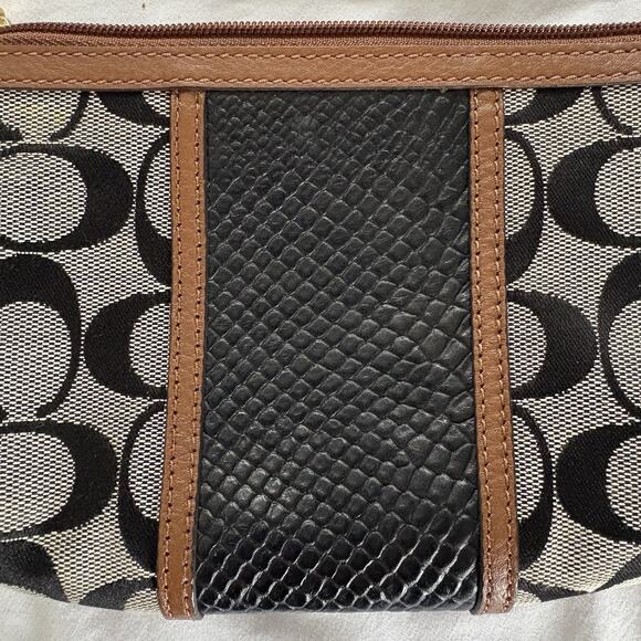 Coach CC Signature Logo Khaki/Saddle/Black Snakeskin Leather Wristlet - Picture 6 of 12